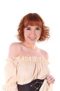Lilly Mays Cottage Garden istripper model