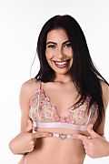 Lilly Bella A Flower Among Flowers istripper model