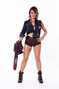 Lea Pam Evil Dildo istripper model