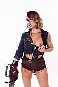 Lea Pam Evil Dildo istripper model